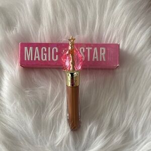 Jeffery star Women Makeup Concealer / C25 / new in box